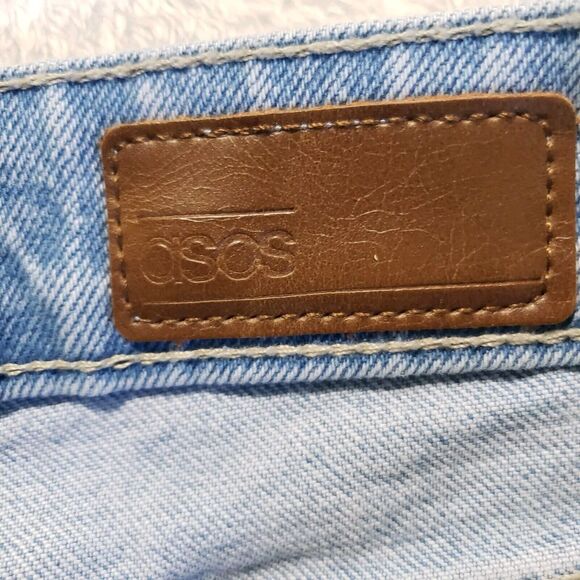 Asos Denim Cut-Off Jean Shorts Women's 32 Mid Rise Light Wash Raw Hem 4" Inseam - Picture 6 of 11